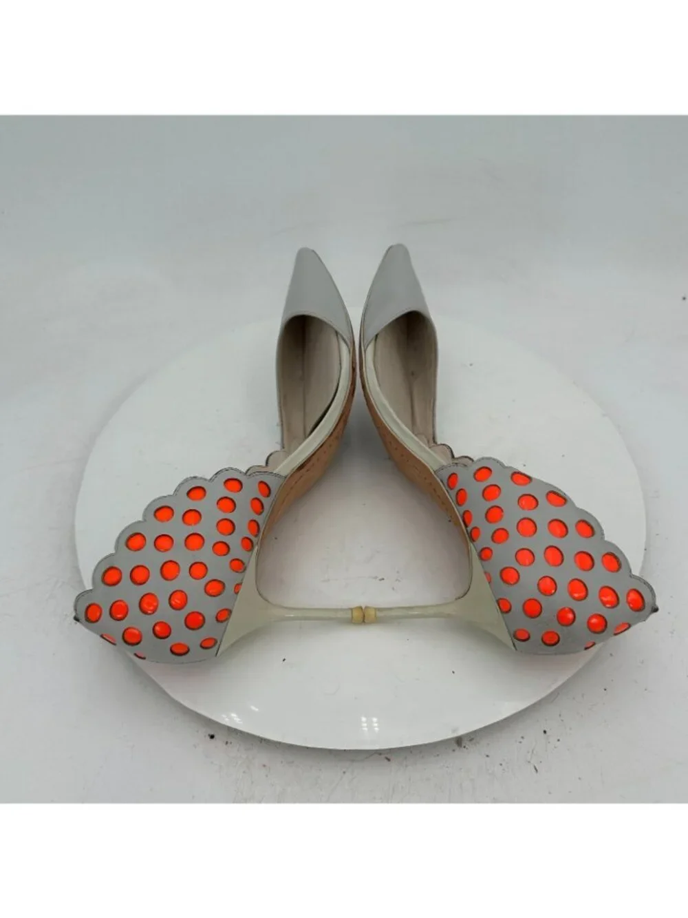 Sophia Webster Women Size EU 37.5 US 7 Light Grey Orange Polkadot Pump Shoes
